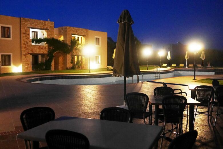 Areti Aparthotel