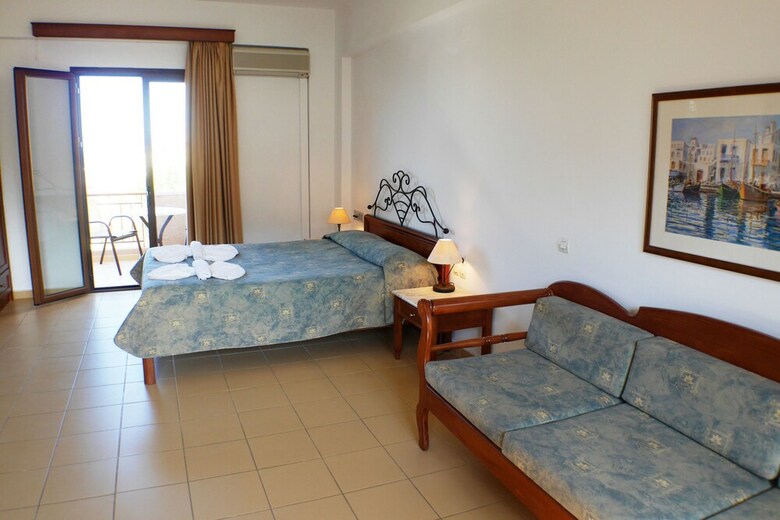 Areti Aparthotel