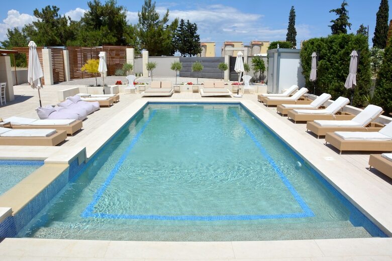 Niovi Boutique Apartments