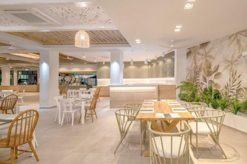 Aparthotel Iolida Beach