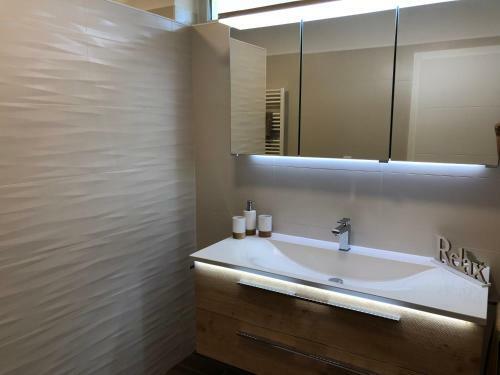 Leiner Apartman