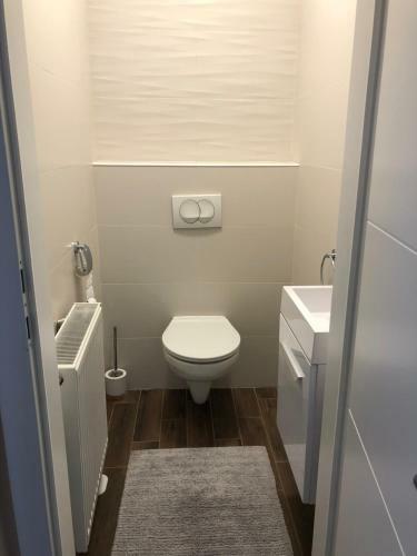 Leiner Apartman