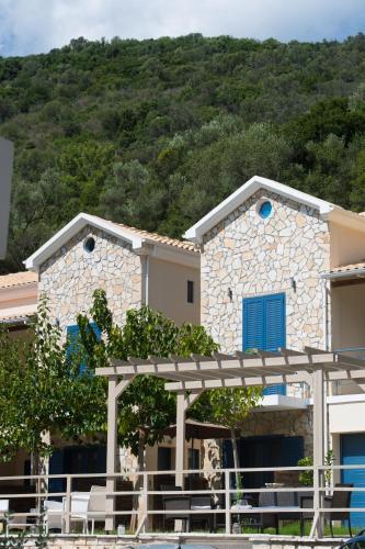 Hostal Ilianthos Apartments & Rooms