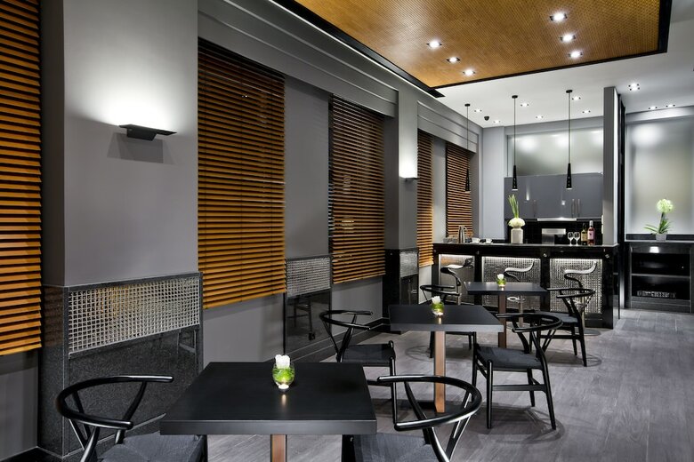 Met34 Athens Hotel