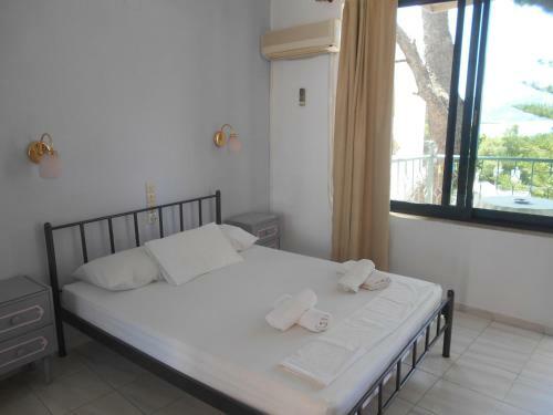 Mina Apartments