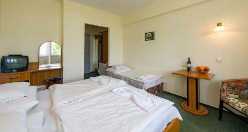 Hotel Nostra