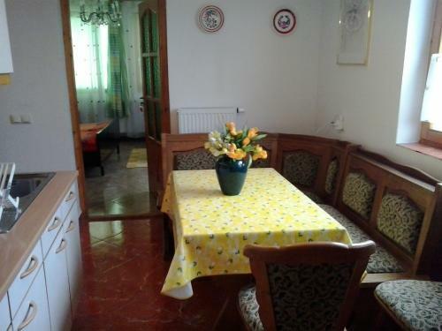 Hostal Brigitta Vend�gh�z