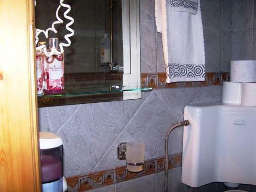 Hostal Yades Guest House