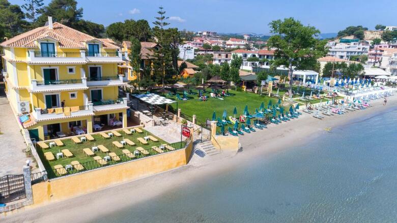 Aparthotel Andreolas Luxury Suites