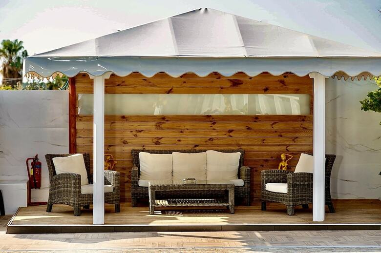 Paradice Hotel Luxury Suites