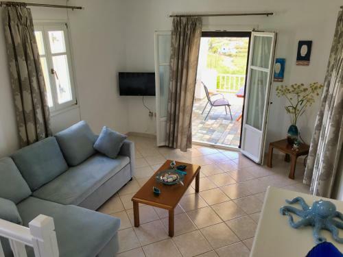 Anthoula's Sea View Apartment