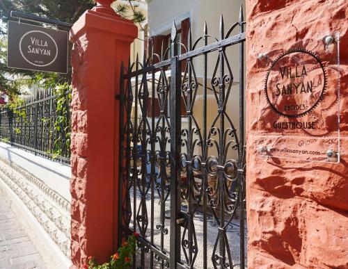 Bed & Breakfast Villa Sanyan