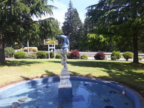 Hotel Fuller Lake Motel