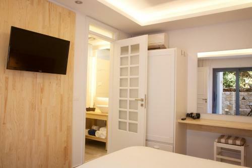 Artemis Village Apartments & Studios