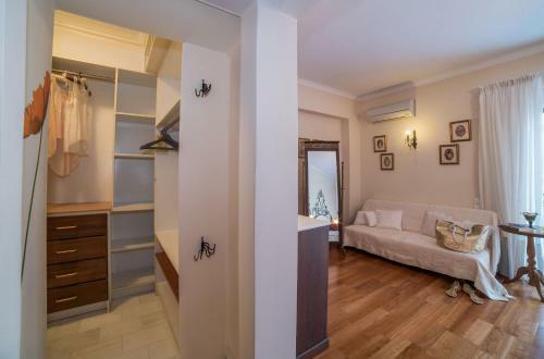 Eleni's Family Villa