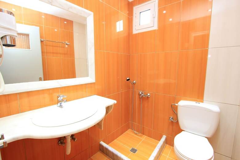 Hostal Gianna Suites