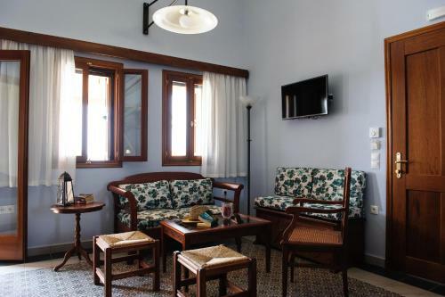 Alisahni Beachfront Villas