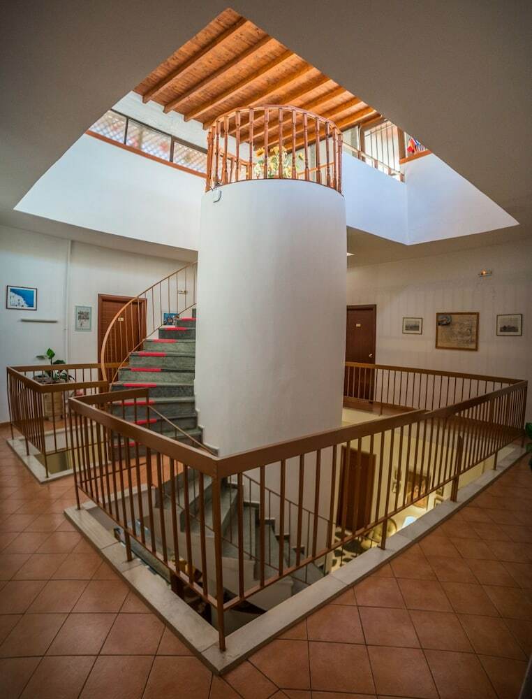 Grikos Hotel