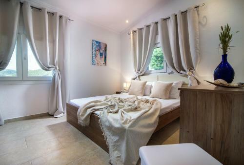 Hotel Caretta Village
