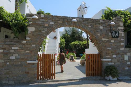 Hostal Eleni Rooms