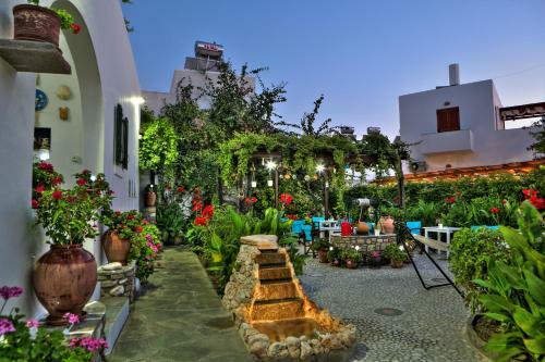 Hostal Eleni Rooms