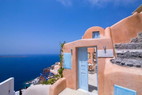 Villa Kastro Oia Houses