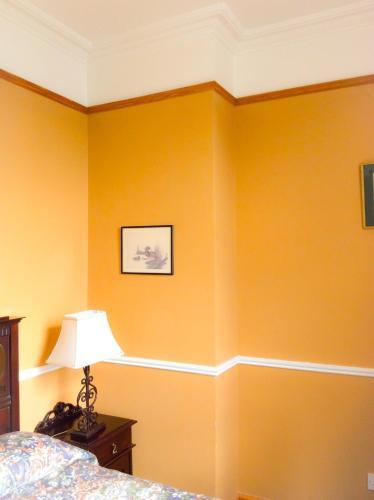 Hostal Harveys Guest House