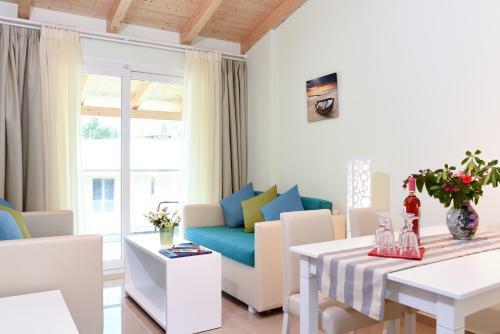 Palapart Yasas Suites And Studios By Gikas