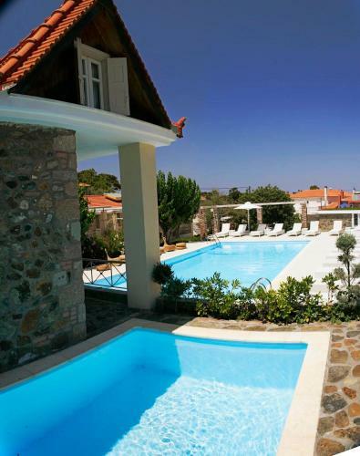 Hotel Oikies Small Elegant Houses