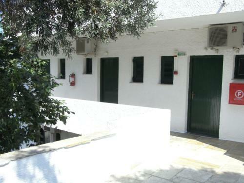 Hostal Nefi (adult Friendly)