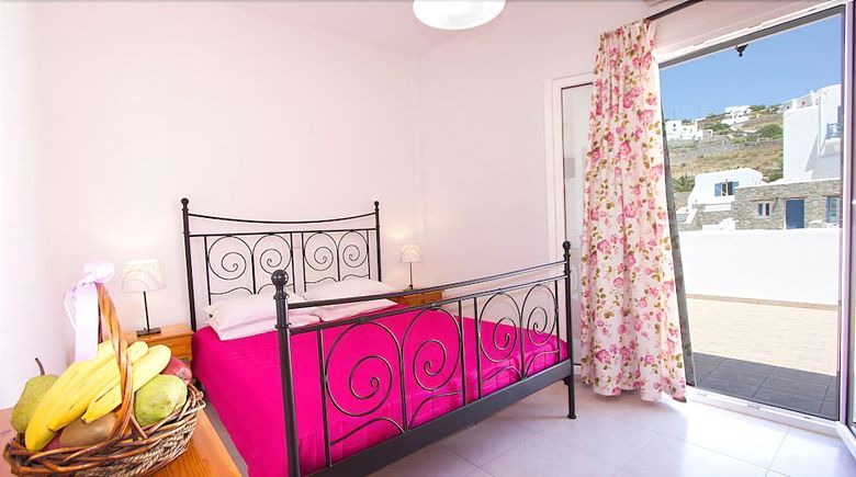 Anixi Hotel