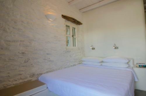Yialos Ios Hotel