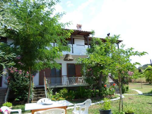 Bozelia Apartments