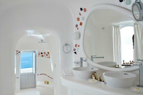 Hotel Canaves Oia Sunday Suites