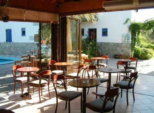 Apartamento Anaxos Gardens