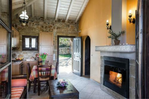 Apartamento Klymeni Traditional Homes