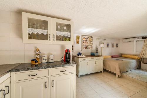 Hostal Alpha Stegna Sun