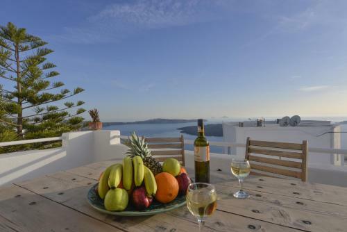 Villa Morfes House