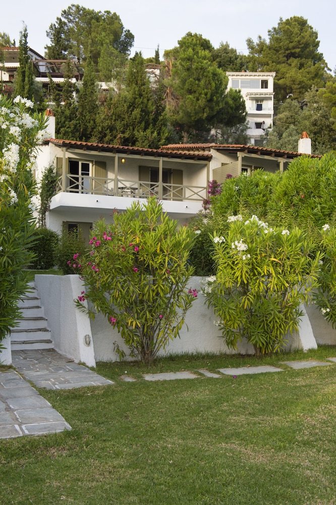 Aparthotel Skiathos Holidays