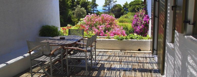 Aparthotel Skiathos Holidays