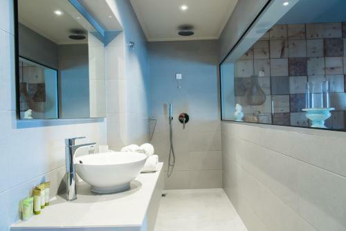Elia Agia Marina Hotel