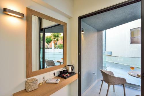 Elia Agia Marina Hotel