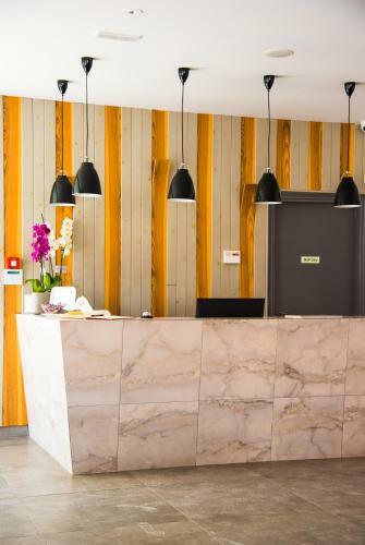Elia Agia Marina Hotel