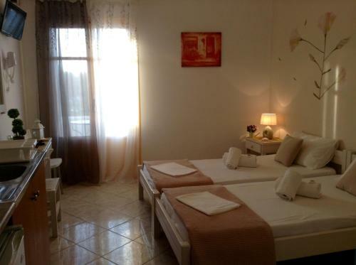 Hostal Nikoletta Rooms