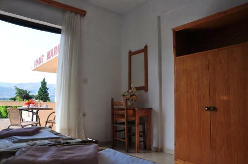 Hostal House Margot