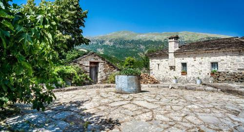 Hostal Ioannidis Guesthouse