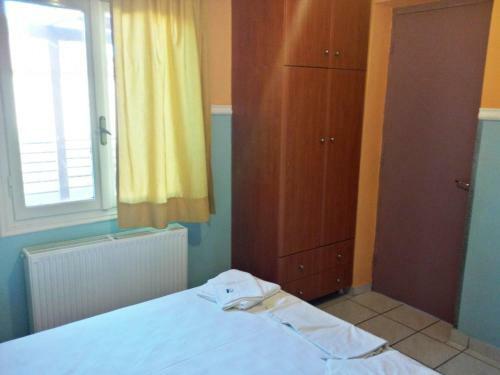 Eugenia Hotel & Apartments