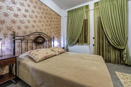 Hostal Gousias Guesthouse