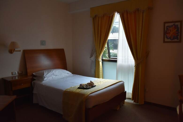 Hotel Gentile Da Fabriano