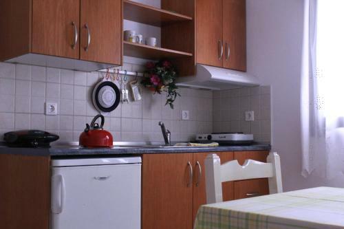 Dimitra Apartments
